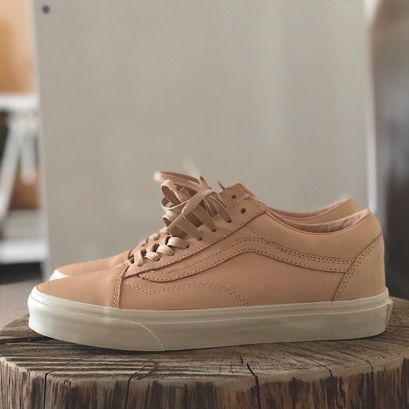 Barely worn Vans Veggie tan old skool sneakers - Picture 1 of 3